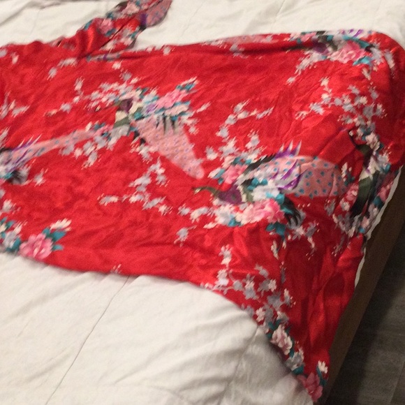 Japanese Kimono - Picture 13 of 13